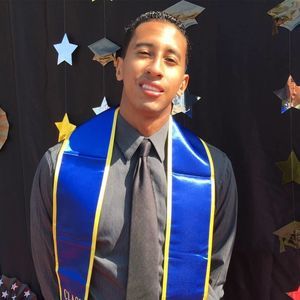 Meet your Posher, Deon